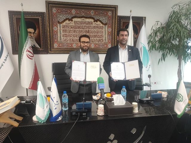 پارک علم و فناوری دانشگاه صنعتی امیرکبیر و شرکت توسعه دانش‌بنیان سینا (بنیاد مستضعفان )تفاهم‌نامه امضا کردند.