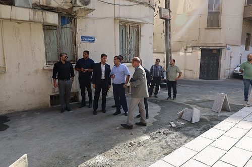 توسعه فناوری و زیبا سازی اطراف ساختمان ابن سینا با همکاری پارک علم و فناوری دانشگاه صنعتی امیرکبیر و ناحیه یک منطقه شش شهرداری تهران