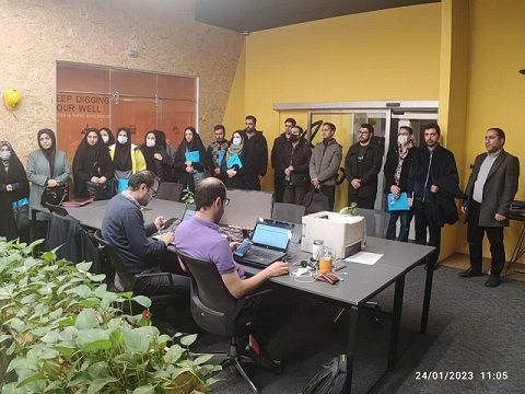 بازدید کارمندان جدید الورود دانشگاه صعنتی امیر کبیر از پارک علم وفناوری